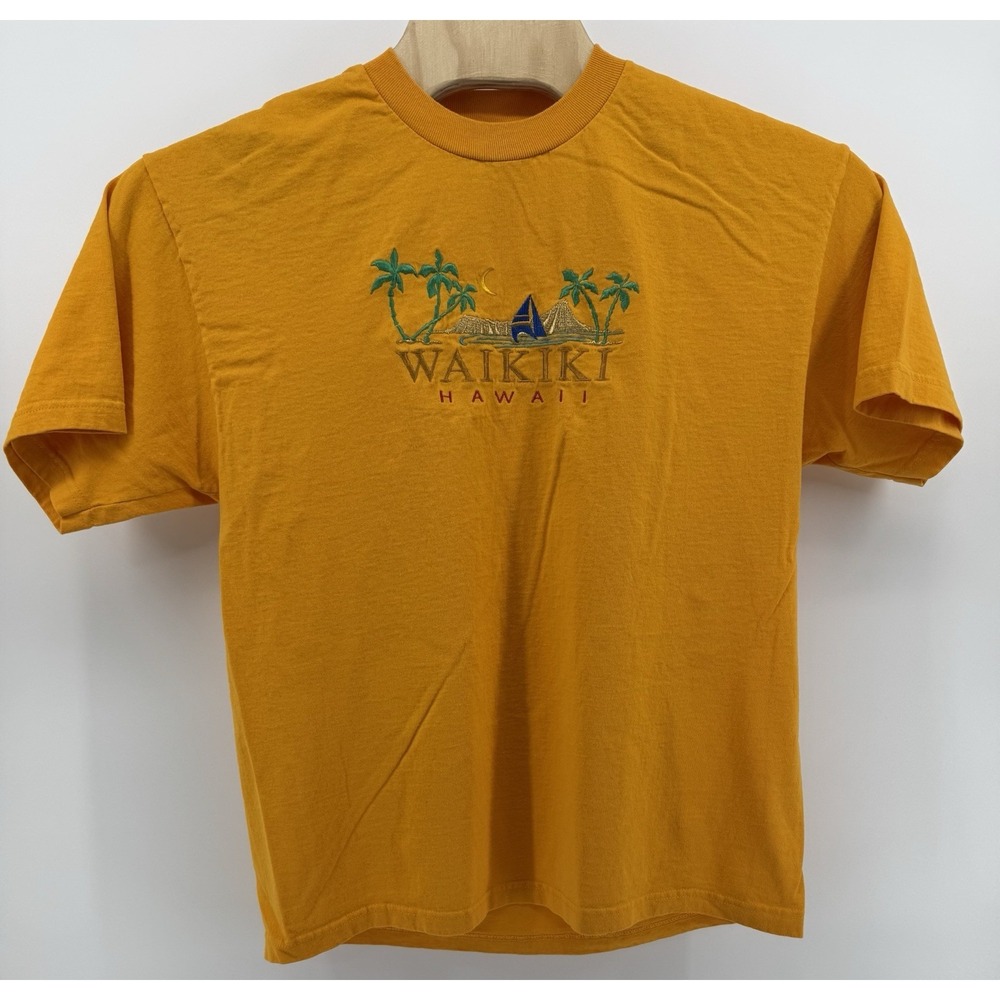 Vintage 80's Waikiki Hawaii Graphic T-Shirt Yellow Size XL Single Stitch
